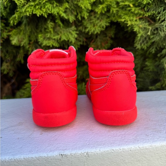 Reebok Classic Freestyle Kids Bright Redish / pink Hi-tops size 8 toddler - Picture 4 of 8